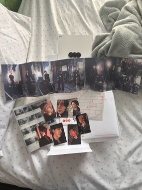 BTS Arirang Rooted in Korea Album
!EVERYTHING INCLUDED!
